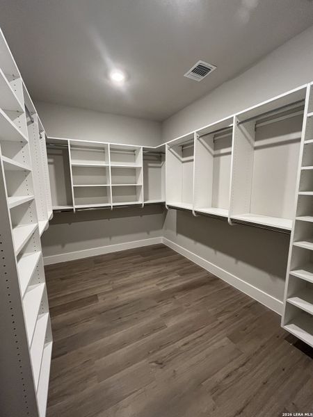 Spacious, unfurnished interior of a new home in Skybrooke, Live Oak (Image 7).