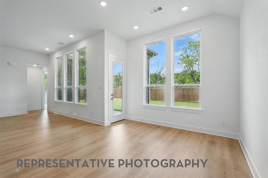 Spacious, unfurnished interior of a new home in Devonshire, Forney (Image 19).