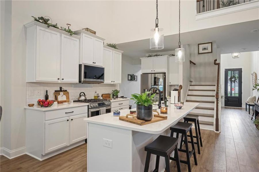 Furnished interior view inside a new home in , Dallas (Image 13).