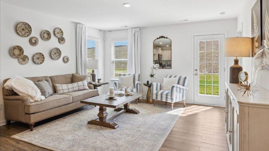 Representative furnished interior of a home built from the Sullivan by D.R. Horton in Crescent Ridge, Niota (Image 5).