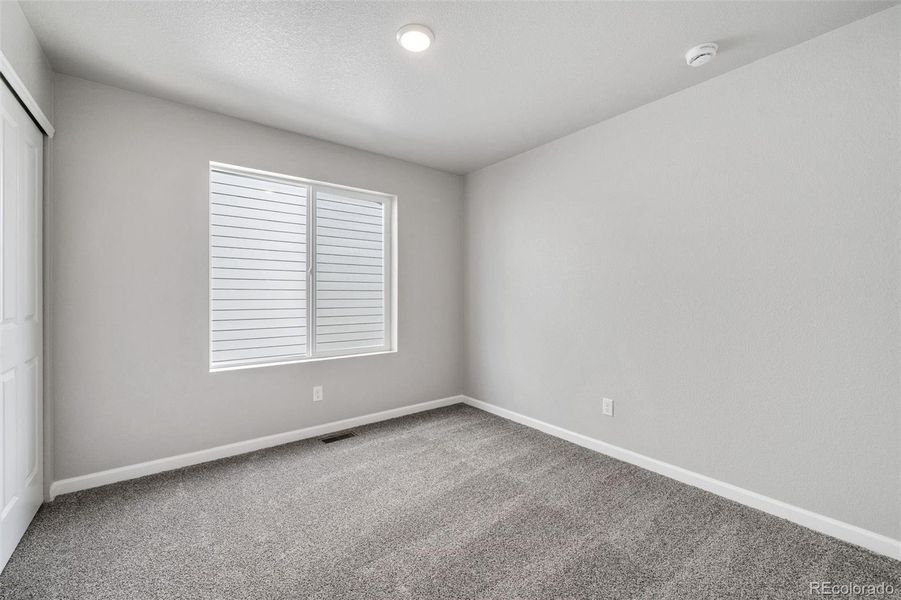 Spacious, unfurnished interior of a new home in Pintail Commons at Johnstown Village, Johnstown (Image 22).