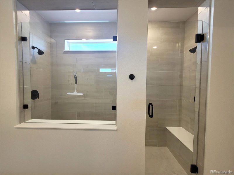 697 Bradley Circle - Ready Now! 697 Bradley Circle - Ready Now!