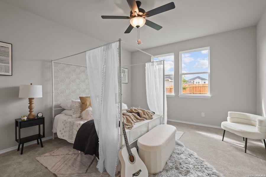 Furnished interior view inside a new home in Hannah Heights, Seguin (Image 33).