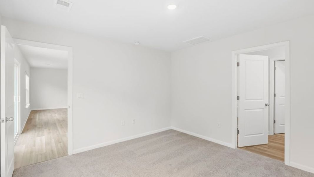 Spacious, unfurnished interior of a new home in Ravencrest, Roebuck (Image 30).