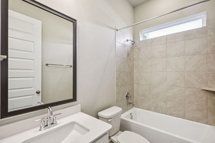 Furnished interior view inside a new home in Kemah Crossing - Luxe Series, Kemah (Image 16).