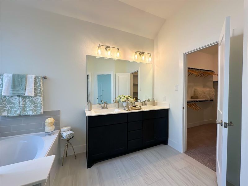 Furnished interior view inside a new home in Jordan Ranch, Fulshear (Image 15). Furnished interior view inside a new home in Jordan Ranch, Fulshear (Image 15).