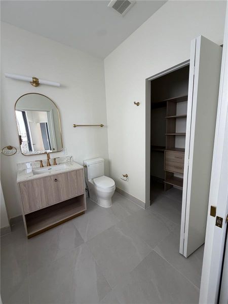Furnished interior view inside a new home in , Miami (Image 8). Furnished interior view inside a new home in , Miami (Image 8).