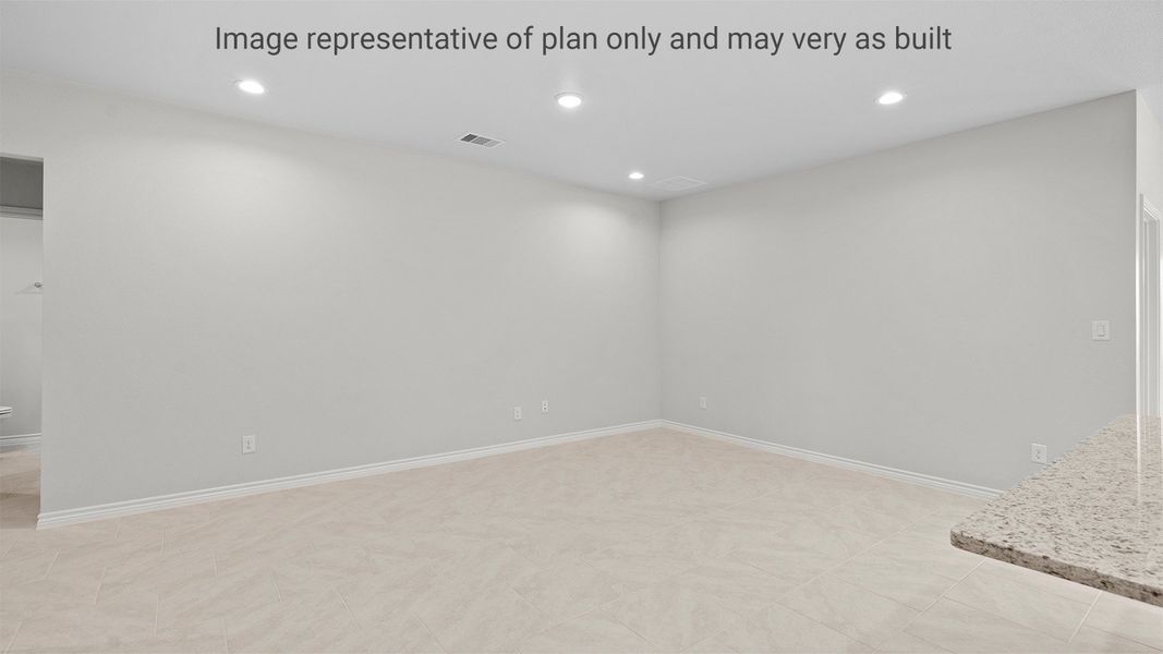 Spacious, unfurnished interior of a new home in Saratoga Crossing, Corpus Christi (Image 11).