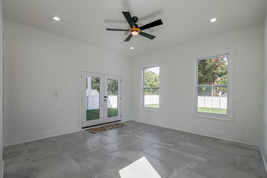 Spacious, unfurnished interior of a new home in , Atlanta (Image 43).