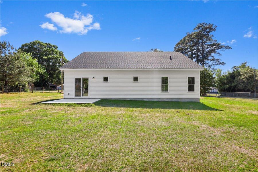 06-204 W Wilson St-6