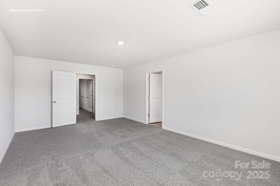 Spacious, unfurnished interior of a new home in The Falls at Newton, Newton (Image 30).