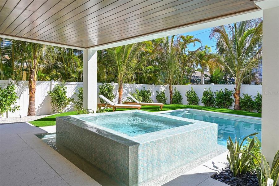 Exterior details and patio area of a home in , Anna Maria (Image 39).