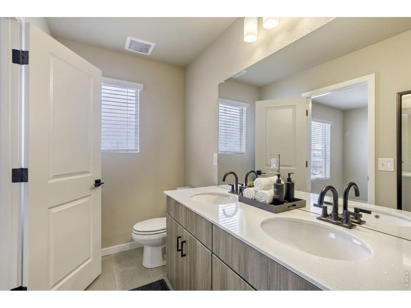 Furnished interior view inside a new home in , Fort Collins (Image 8).
