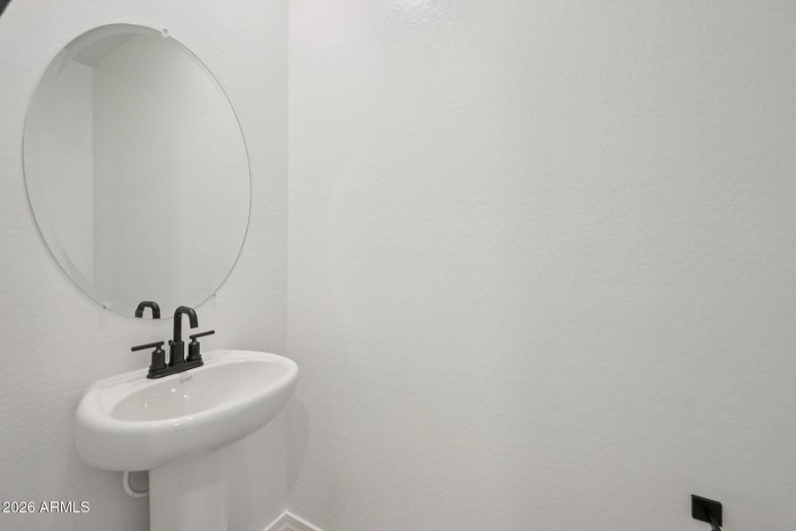 28-web-or-mls-77th Dr-S1403-028