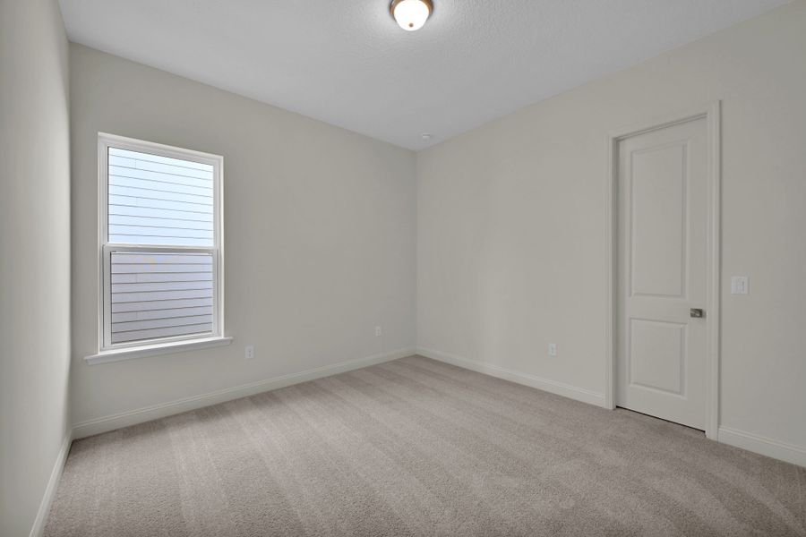 Representative unfurnished interior of a home built from the Hudson II by Riverside Homes in Hidden Creek at SilverLeaf 70' Series, St. Augustine (Image 27).