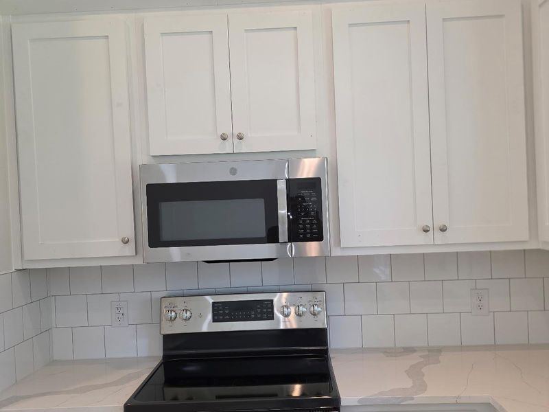 Furnished interior view inside a new home in , Bastrop (Image 13). Furnished interior view inside a new home in , Bastrop (Image 13).