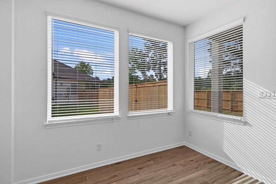 Spacious, unfurnished interior of a new home in Woodforest, Montgomery (Image 26).