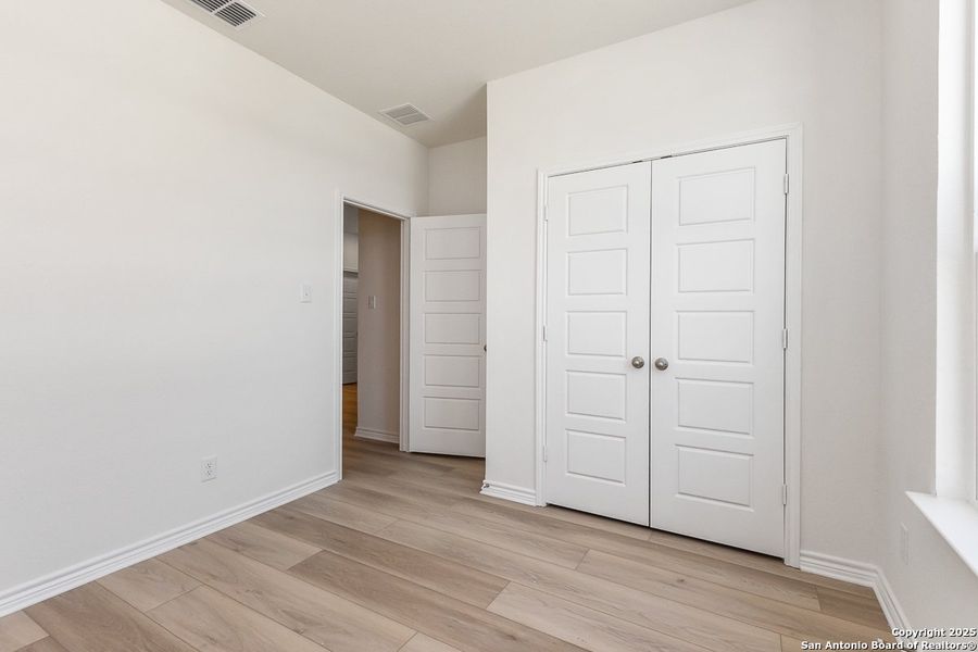 Spacious, unfurnished interior of a new home in Shoreline Park - Classic Collection, Boerne (Image 11). Spacious, unfurnished interior of a new home in Shoreline Park - Classic Collection, Boerne (Image 11).