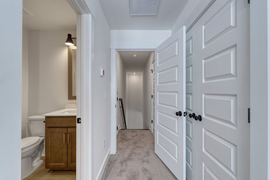 Furnished interior view inside a new home in Arcadia, Myrtle Beach (Image 14).
