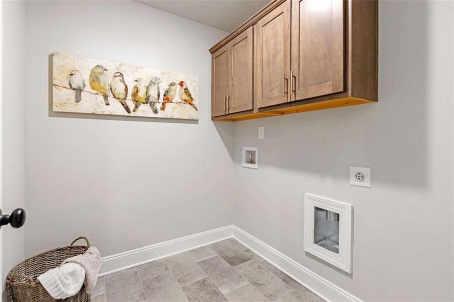 Furnished interior view inside a new home in Ridge Pointe, Athens (Image 35).
