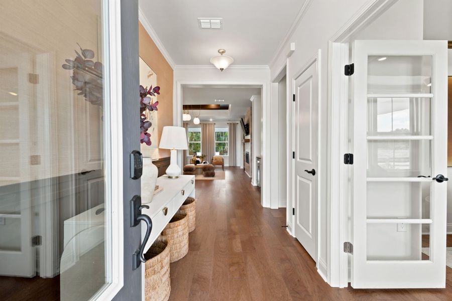 Representative furnished interior of a home built from the Stardom by Del Webb in Del Webb Ocean Isle Beach, Shallotte (Image 29).