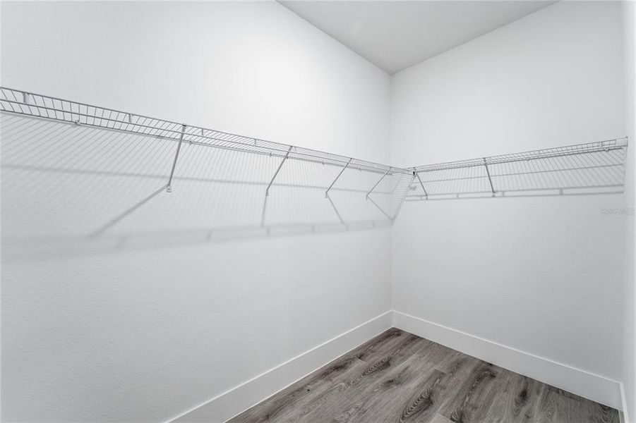 Spacious, unfurnished interior of a new home in , Dunnellon (Image 29).
