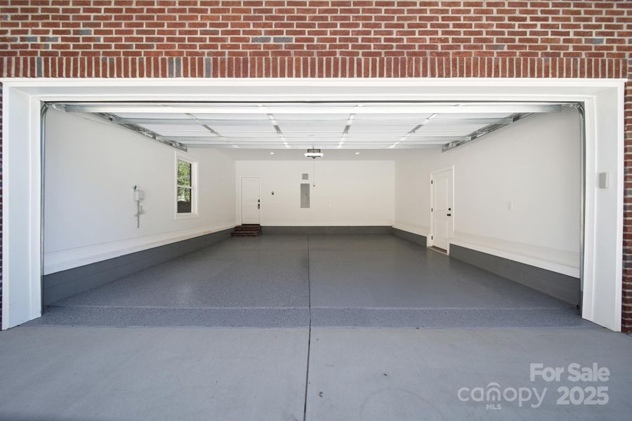 Spacious, unfurnished interior of a new home in , Fort Lawn (Image 24). Spacious, unfurnished interior of a new home in , Fort Lawn (Image 24).