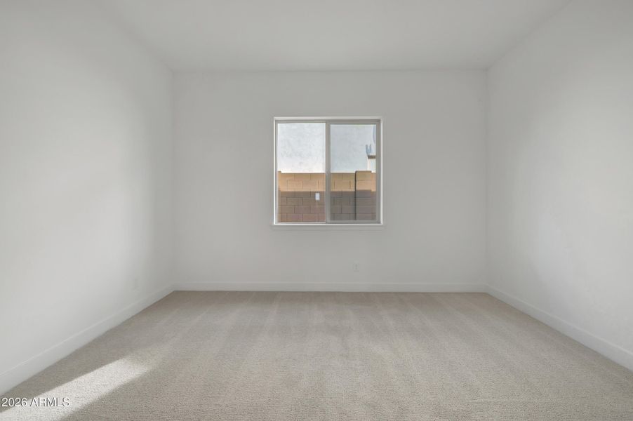 L163-HDR024 L163-HDR024