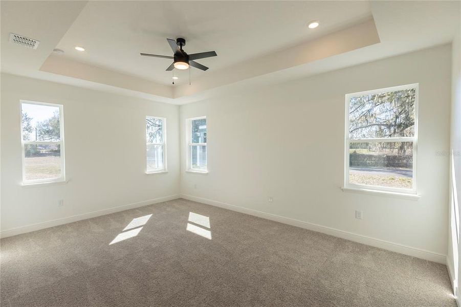 Spacious, unfurnished interior of a new home in , Webster (Image 12).