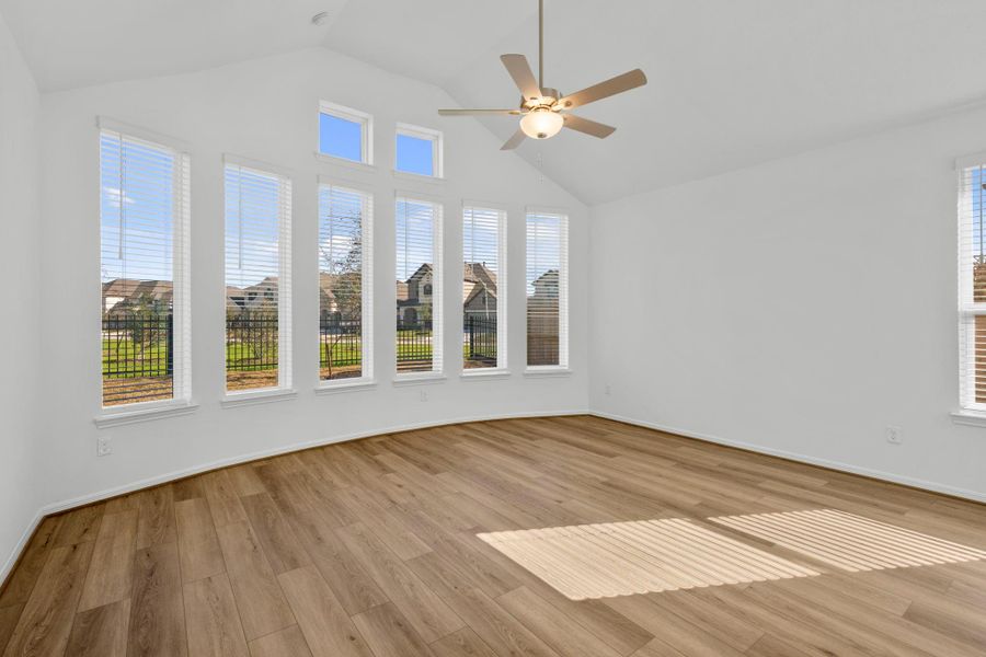 Spacious, unfurnished interior of a new home in , Spring (Image 19).