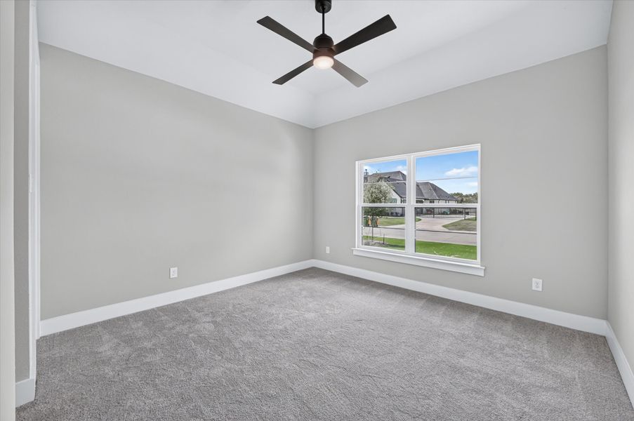 Spacious, unfurnished interior of a new home in Paloma Ranches, Justin (Image 30).