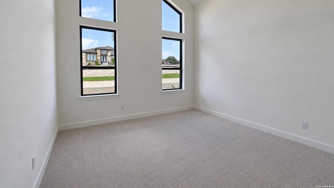 Spacious, unfurnished interior of a new home in , New Braunfels (Image 17).