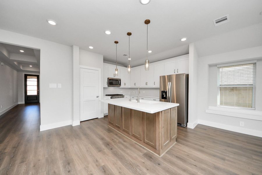 Furnished interior view inside a new home in Laurel Landing: Landmark Collection, Alvin (Image 7). Furnished interior view inside a new home in Laurel Landing: Landmark Collection, Alvin (Image 7).
