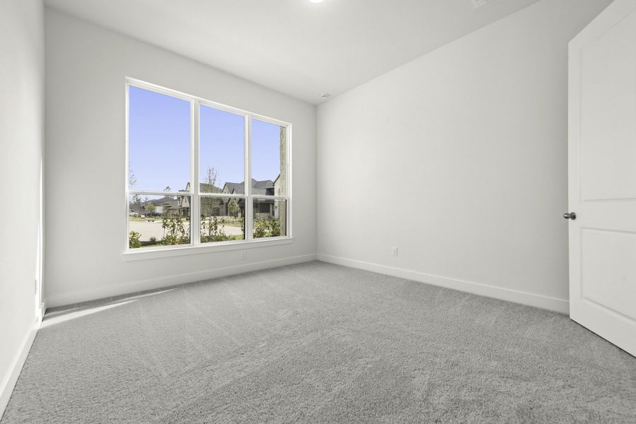 Representative unfurnished interior of a home built from the The Innes by Westin Homes in Kresston, Montgomery (Image 24).