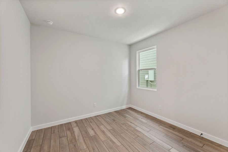 Representative unfurnished interior of a home built from the Pecos by Hakes Brothers in Veranda Designer, San Antonio (Image 26).