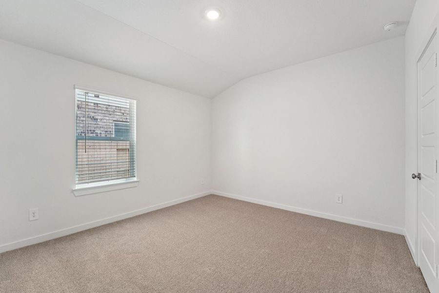 Spacious, unfurnished interior of a new home in Southwinds, Baytown (Image 30). Spacious, unfurnished interior of a new home in Southwinds, Baytown (Image 30).