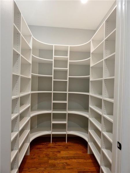 Image 36 of a home in .