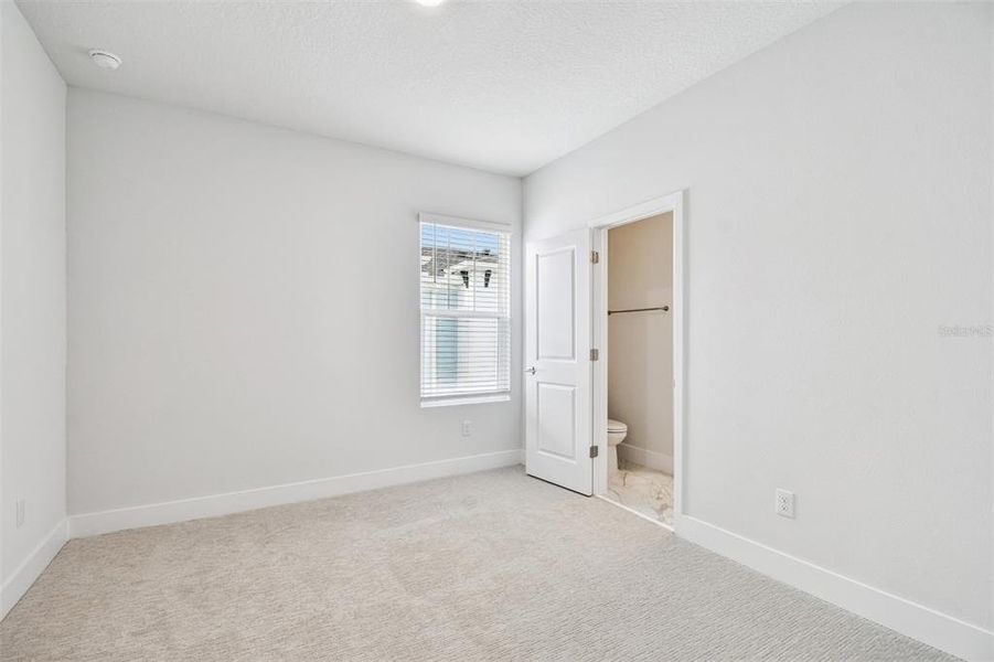 Spacious, unfurnished interior of a new home in Apex at Seminole Heights, Tampa (Image 22).