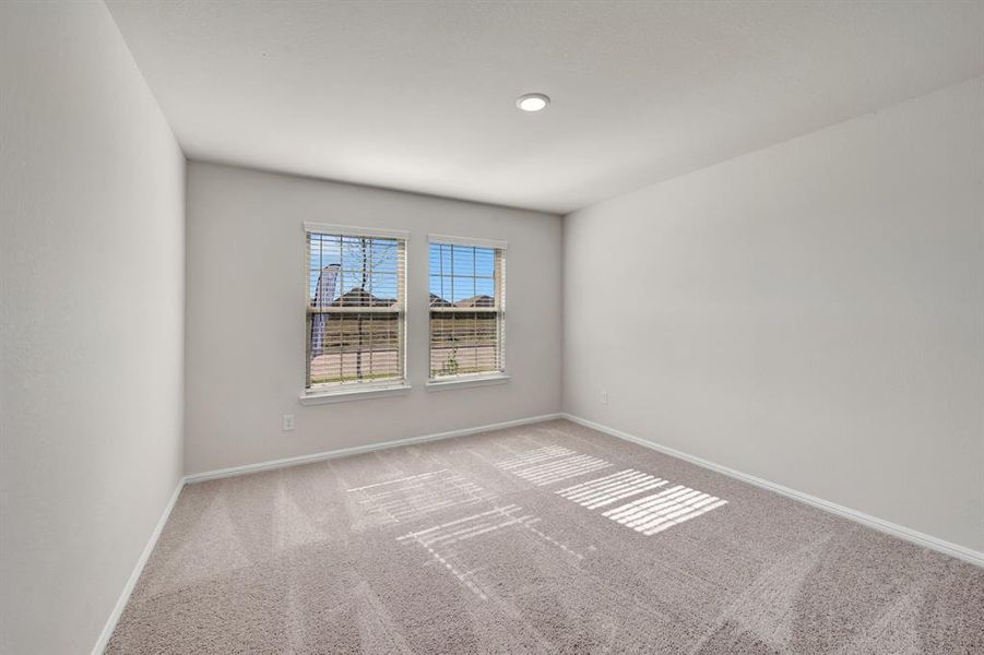 Spacious, unfurnished interior of a new home in Verandah, Royse City (Image 20).