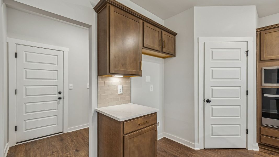 Representative furnished interior of a home built from the Tisdale by D.R. Horton in Harvest Point, Spring Hill (Image 13). Representative furnished interior of a home built from the Tisdale by D.R. Horton in Harvest Point, Spring Hill (Image 13).