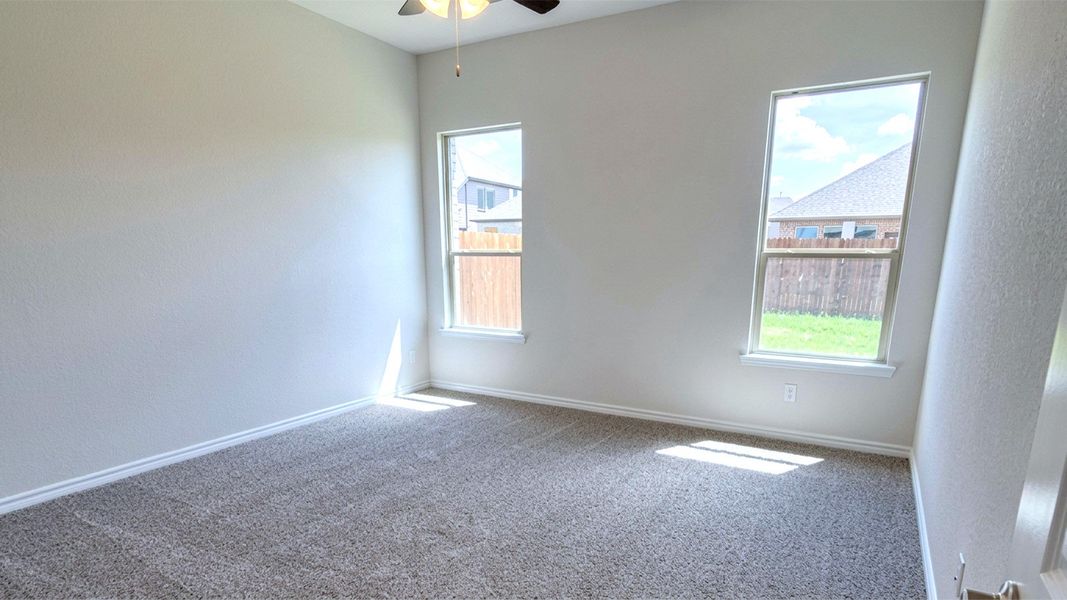 Spacious, unfurnished interior of a new home in Lakewood Trails, Forney (Image 13).