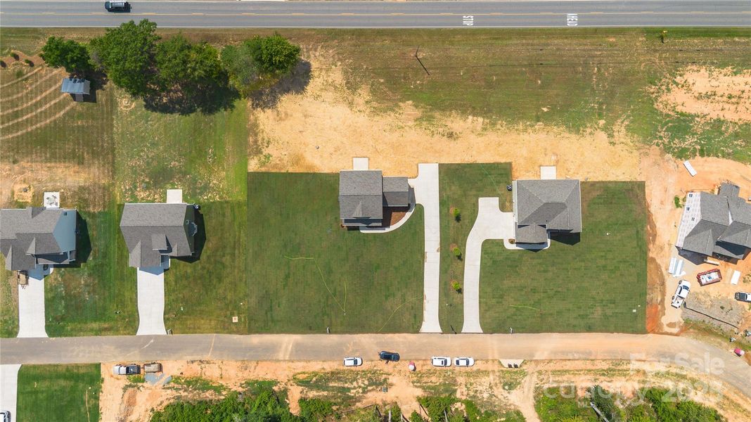 Image 34 of a home in .