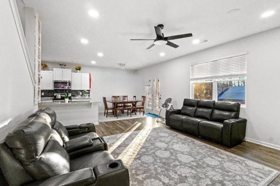 Furnished interior view inside a new home in , Dawsonville (Image 35).