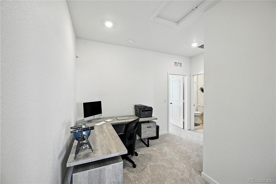 Loft for office or playroom