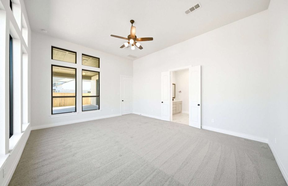 Spacious, unfurnished interior of a new home in Bridgeland 60′, Cypress (Image 28). Spacious, unfurnished interior of a new home in Bridgeland 60′, Cypress (Image 28).