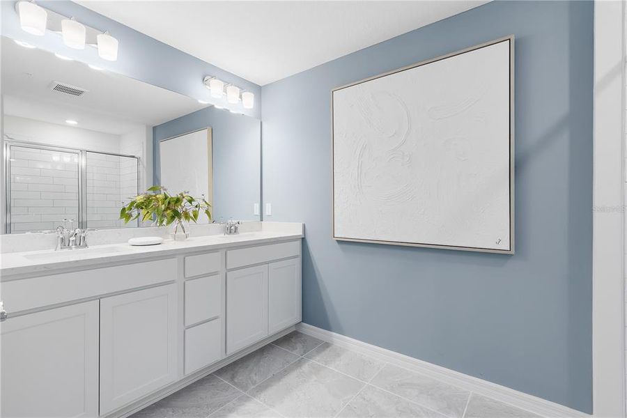 Furnished interior view inside a new home in Oviedo Square, Oviedo (Image 16).