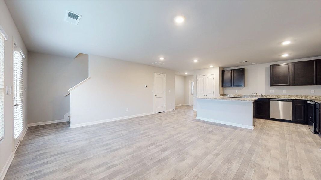 4br New Home in McDonough, GA.  - Slide 8