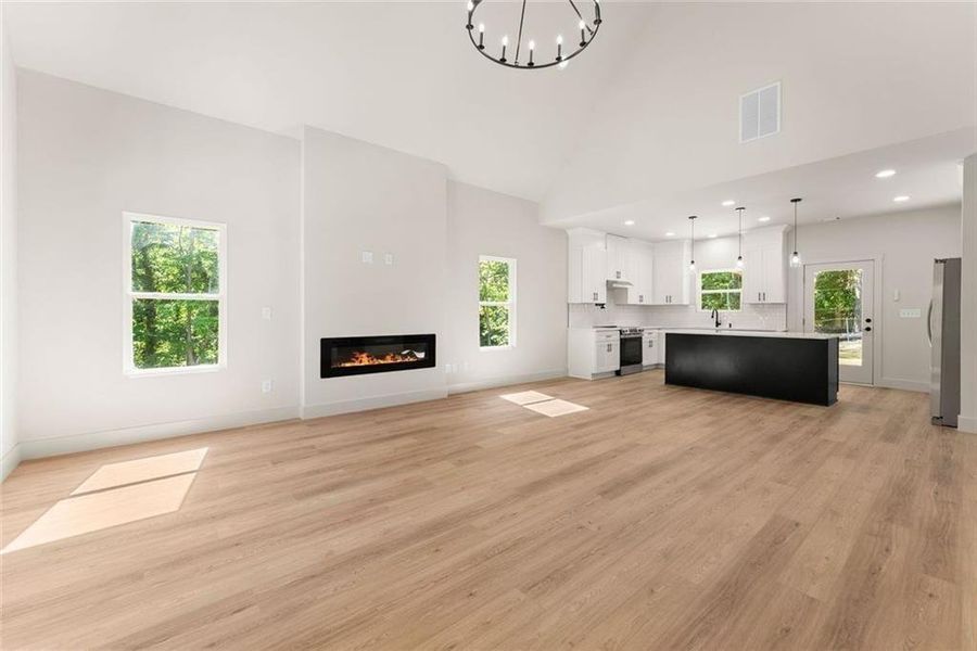 Spacious, unfurnished interior of a new home in , Gainesville (Image 32).