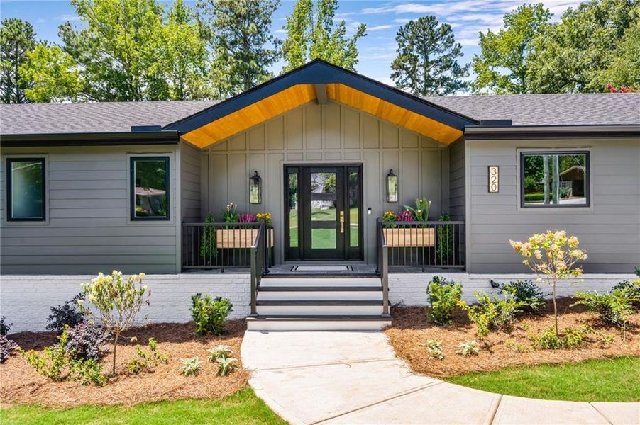 Exterior details and patio area of a home in , Alpharetta (Image 4).