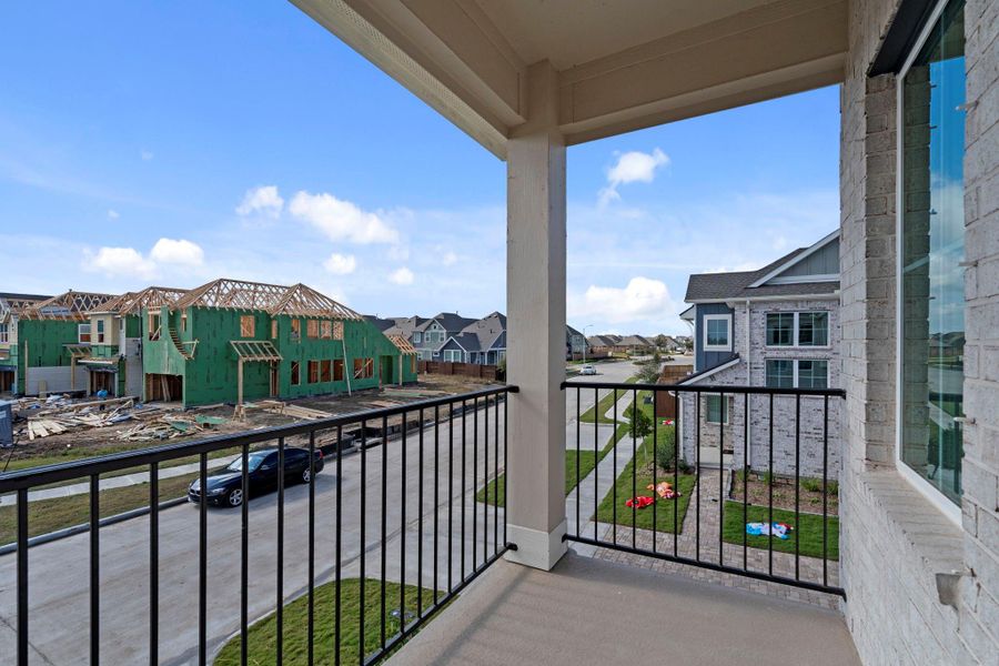 **Photos are representative of the floor plan and not of the actual home** **Photos are representative of the floor plan and not of the actual home**